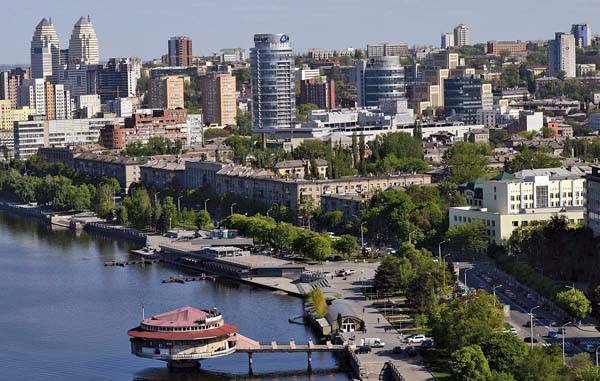 Dnipropetrovsk region police leadership dismissed after May 9 clashes ...
