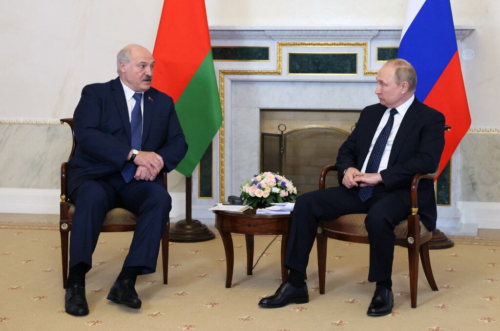 Rusija ir Baltarusija aptarė „bendrus veiksmus“ prieš Lietuvą dėl Kaliningrado – „KyivPost“.