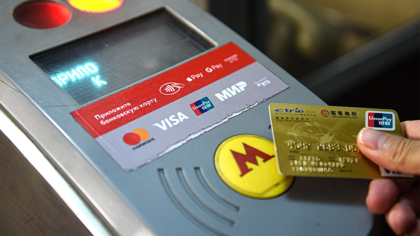 Chinese UnionPay System Cuts Off Russian Bank Cards - Kyiv Post - Ukraine's  Global Voice